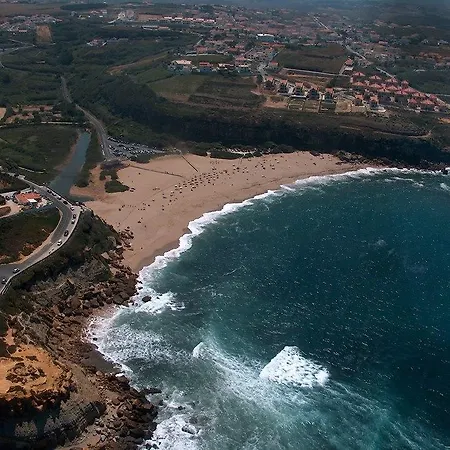 Ericeira Surf And Sun Affittacamere Ribamar (Torres Vedras)