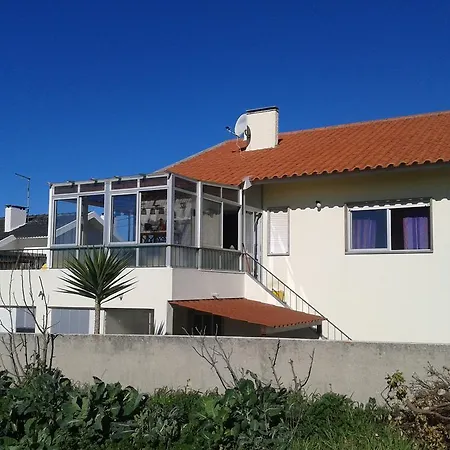Ericeira Surf And Sun Ribamar (Torres Vedras)